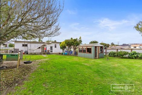 Photo of property in 3 Churchill Avenue, Manurewa, Auckland, 2102