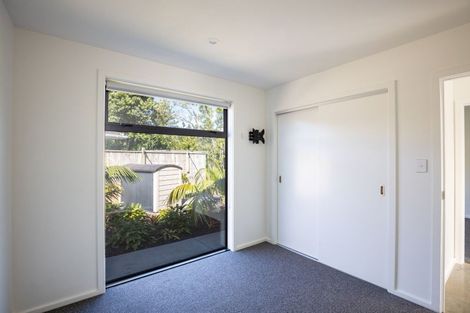 Photo of property in 10 Eton Place, Spotswood, New Plymouth, 4310