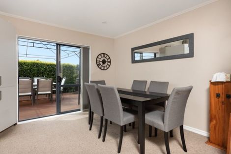 Photo of property in 315 Gravatt Road, Papamoa Beach, Papamoa, 3118