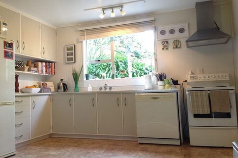 Photo of property in 25 Cortina Avenue, Johnsonville, Wellington, 6037