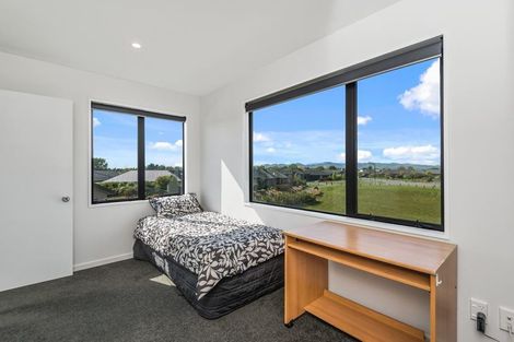 Photo of property in 19 Tangy Loch Lane, Broomfield, Christchurch, 8042