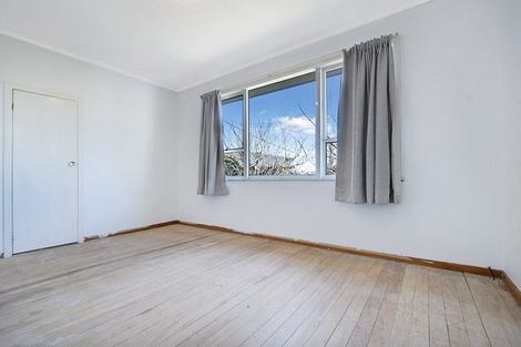 Photo of property in 6 Palmer Avenue, Glen Eden, Auckland, 0602