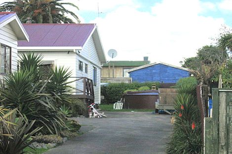 Photo of property in 16 Ealing Crescent, Beachlands, Auckland, 2018
