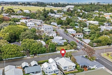 Photo of property in 87 Pendarves Street, New Plymouth, 4310