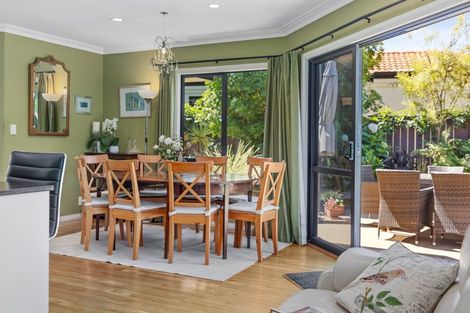 Photo of property in 7 Piha Close, Papamoa Beach, Papamoa, 3118