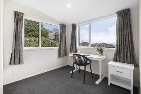 Photo of property in 79 Chartwell Drive, Crofton Downs, Wellington, 6035