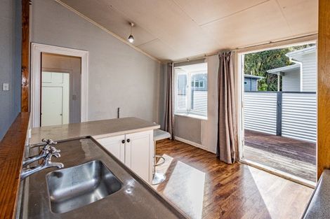 Photo of property in 13 Railway Row, Ohakune, 4625