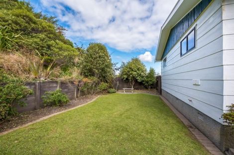 Photo of property in 20 Kaitangata Crescent, Kelson, Lower Hutt, 5010