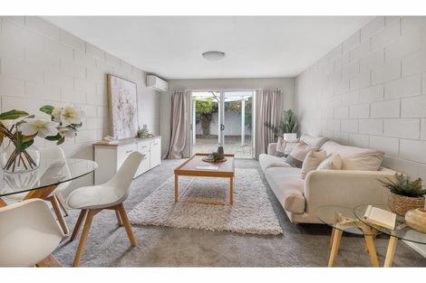 Photo of property in 6/115 Waltham Road, Sydenham, Christchurch, 8023