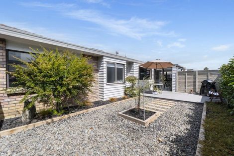 Photo of property in 2 Finlowe Way, Otumoetai, Tauranga, 3110