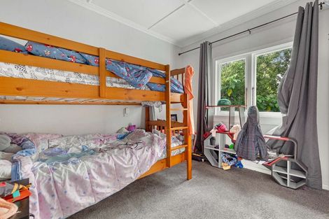 Photo of property in 13 Tawa Street, Edgecumbe, 3120