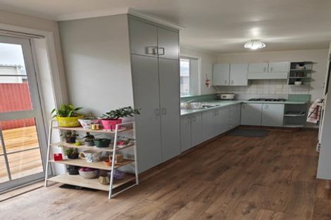 Photo of property in 14 Rongonui Street, Elderslea, Upper Hutt, 5018