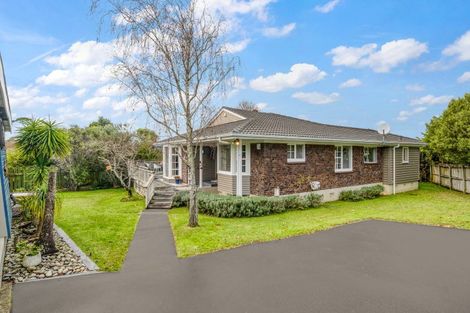 Photo of property in 32 Harford Place, Pakuranga Heights, Auckland, 2010