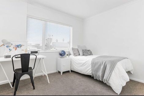 Photo of property in 31a Taikata Road, Te Atatu Peninsula, Auckland, 0610