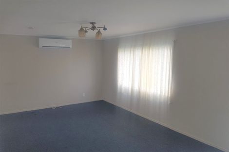 Photo of property in 1/7 Ebenezer Way, Clendon Park, Auckland, 2103