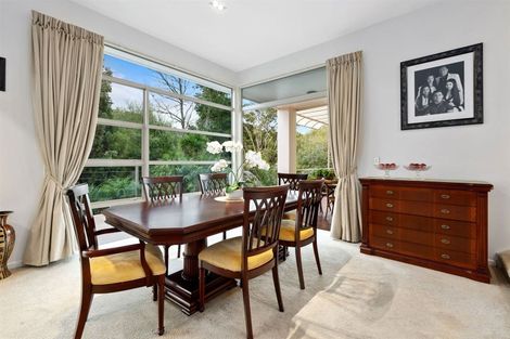 Photo of property in 5 Oakford Park Crescent, Greenhithe, Auckland, 0632