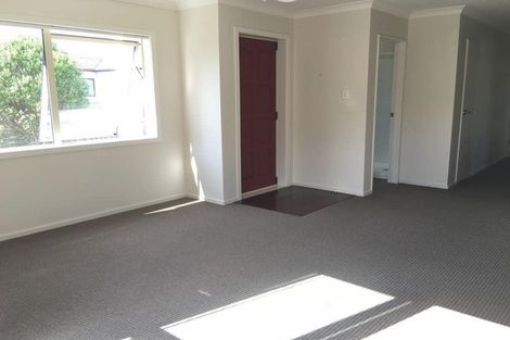 Photo of property in 76 Hugh Green Drive, Pinehill, Auckland, 0632