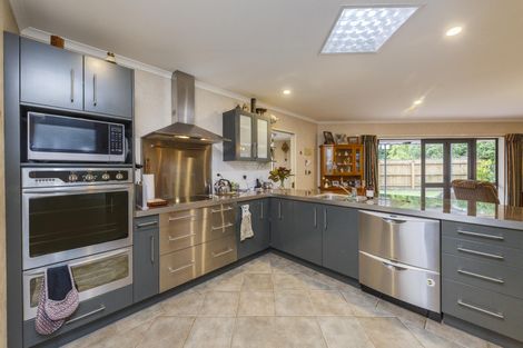 Photo of property in 5 Pastoral Lane, Hokowhitu, Palmerston North, 4410