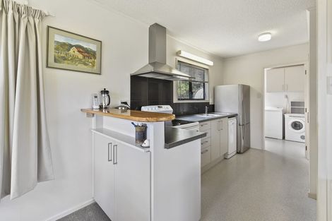 Photo of property in 2 Paulownia Place, Totara Heights, Auckland, 2105