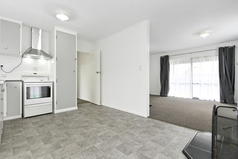 Photo of property in 44 Ramsey Crescent, Flaxmere, Hastings, 4120