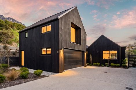 Photo of property in 7 Mckenzies Shute, Jacks Point, Queenstown, 9371