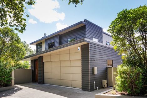 Photo of property in 143 Victoria Avenue, Hokowhitu, Palmerston North, 4410