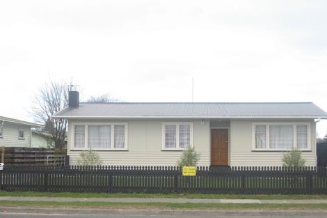 Photo of property in 122 Latham Street, Marewa, Napier, 4110