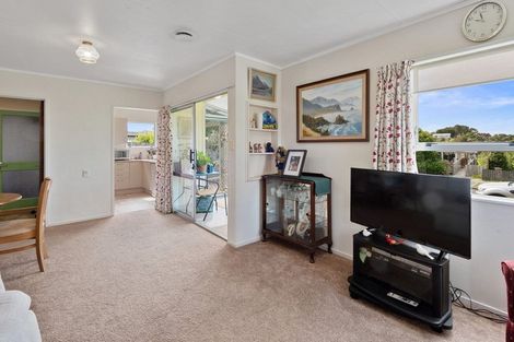 Photo of property in 55 Bellbird Avenue, Onerahi, Whangarei, 0110