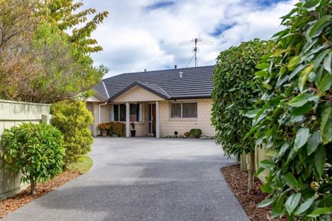 Photo of property in 7 Ashleigh Way, Waikanae Beach, Waikanae, 5036
