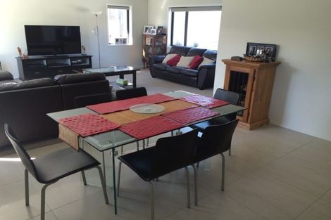Photo of property in 7 Allans Way, Waiuku, 2123
