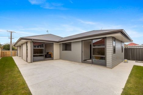 Photo of property in 17a Queenwood Road, Levin, 5510