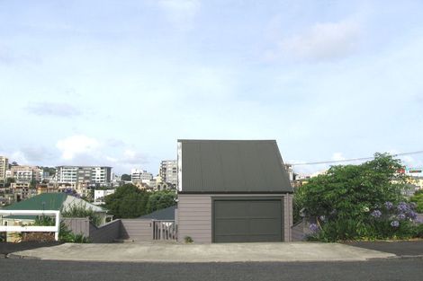 Photo of property in 110 Bassett Road, Remuera, Auckland, 1050