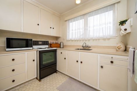 Photo of property in 2/501 Lyndon Road East, Hastings, 4122