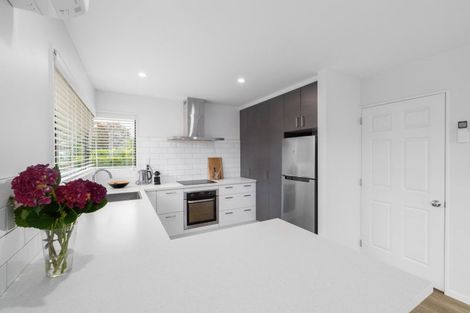 Photo of property in 15 Farquhars Road, Redwood, Christchurch, 8051