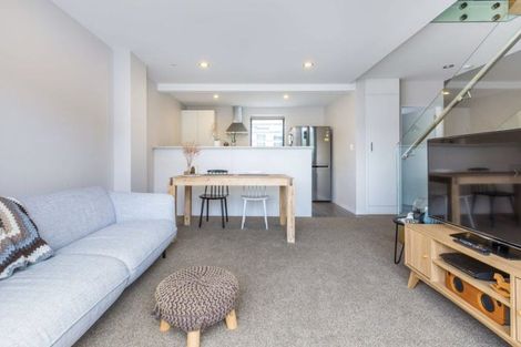 Photo of property in 20 Mangrove Lane, Albany Heights, Auckland, 0632