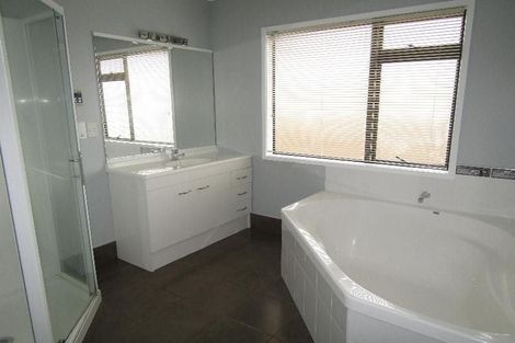 Photo of property in 45 Puriri Street, Hilltop, Taupo, 3330