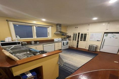 Photo of property in 17 Hargreaves Street, Mount Cook, Wellington, 6021