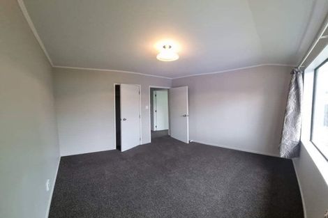 Photo of property in 1/11 Blackgate Place, Weymouth, Auckland, 2103