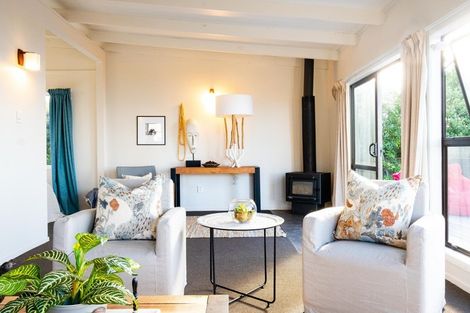 Photo of property in 271 Clifton Road, Te Awanga, 4102