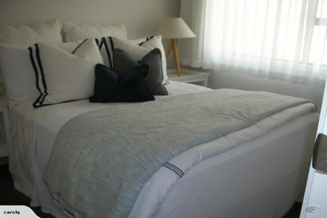 Photo of property in 2/123 Prince Regent Drive, Half Moon Bay, Auckland, 2012