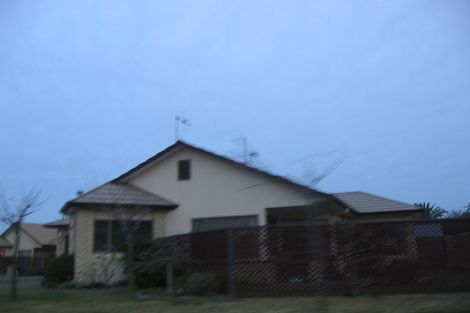 Photo of property in 17 Sloane Place, Taradale, Napier, 4112