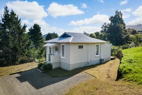 Photo of property in 15 Symonds Street, Onehunga, Auckland, 1061