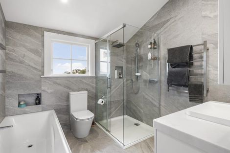 Photo of property in 49 Jubilee Road, Khandallah, Wellington, 6035