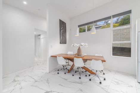 Photo of property in 8 Cass Bay Place, Cass Bay, Lyttelton, 8082