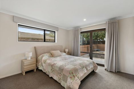 Photo of property in 10 Fuchsia Place, Halswell, Christchurch, 8025