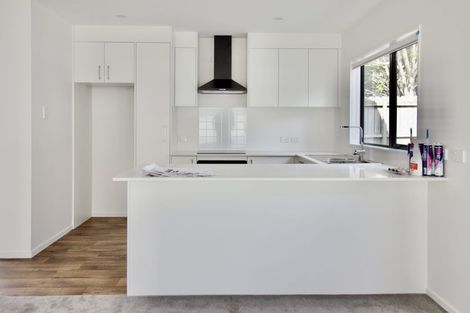 Photo of property in 111a Lancaster Road, Beach Haven, Auckland, 0626