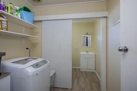 Photo of property in 17 John Street, Ocean View, Dunedin, 9035