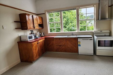 Photo of property in 10 Daniell Street, Newtown, Wellington, 6021