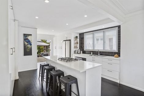 Photo of property in 117 Bruce Road, Glenfield, Auckland, 0629