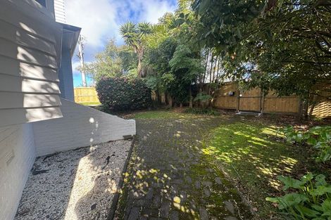 Photo of property in 2/32 Doment Crescent, Orewa, 0931